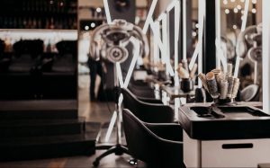 The Right Way to Use Hair Oils for Maximum Shine